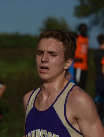 Cross Country fights well without top runners at Indianola