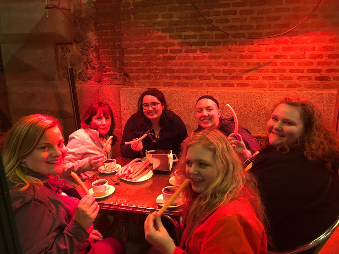 Peggy Fox, Norah Olguín, Alexis Wolter, Kiersten Bahr, Megan Walker, and Sierra Wicks are enjoying a sweet treat. “We were outside a small cafe in a little town outside of Madrid. [Where] we ate a traditional Spanish dish, churros and chocolate,” Kiersten Bahr ‘19.