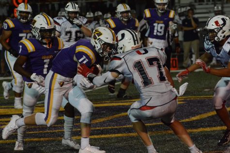 Boys Football Crushes Urbandale 27-6 At Home Opener