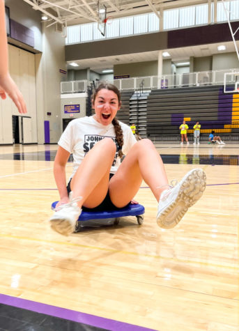 Vicki Verde ‘22 competing in the scooter relays. 