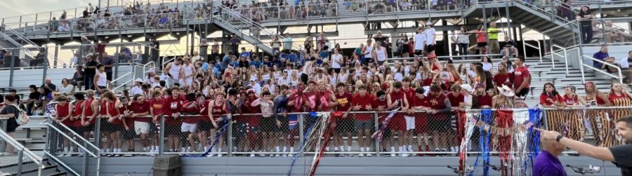 Student+section+at+Johnston+vs.+DCG+game